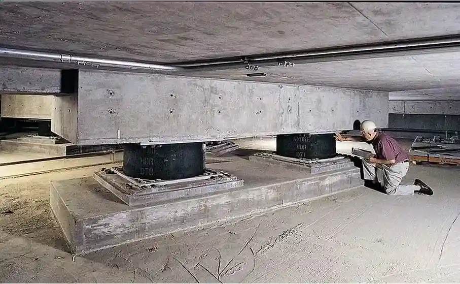 Base Isolation Seismic Design for Little Rock Structures